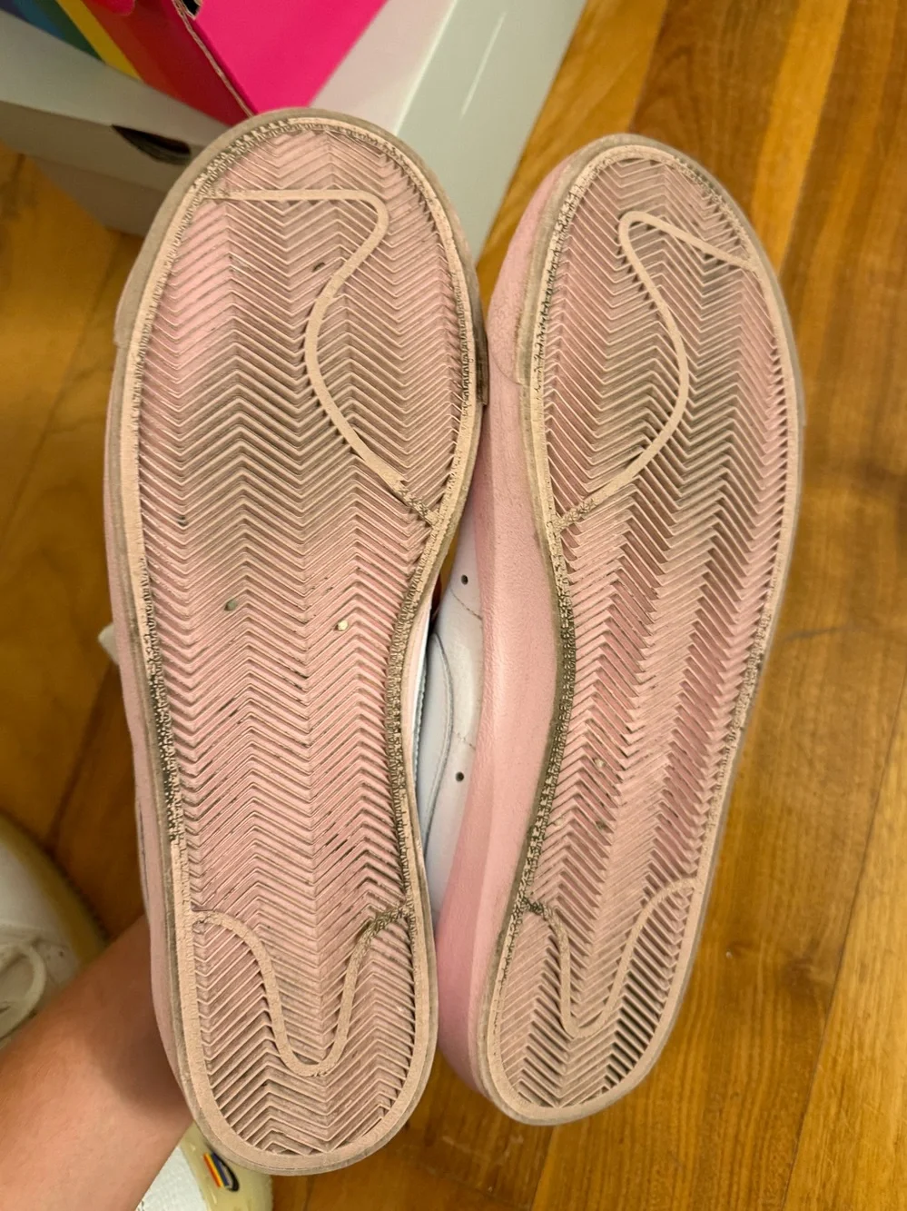 Nike box damaged